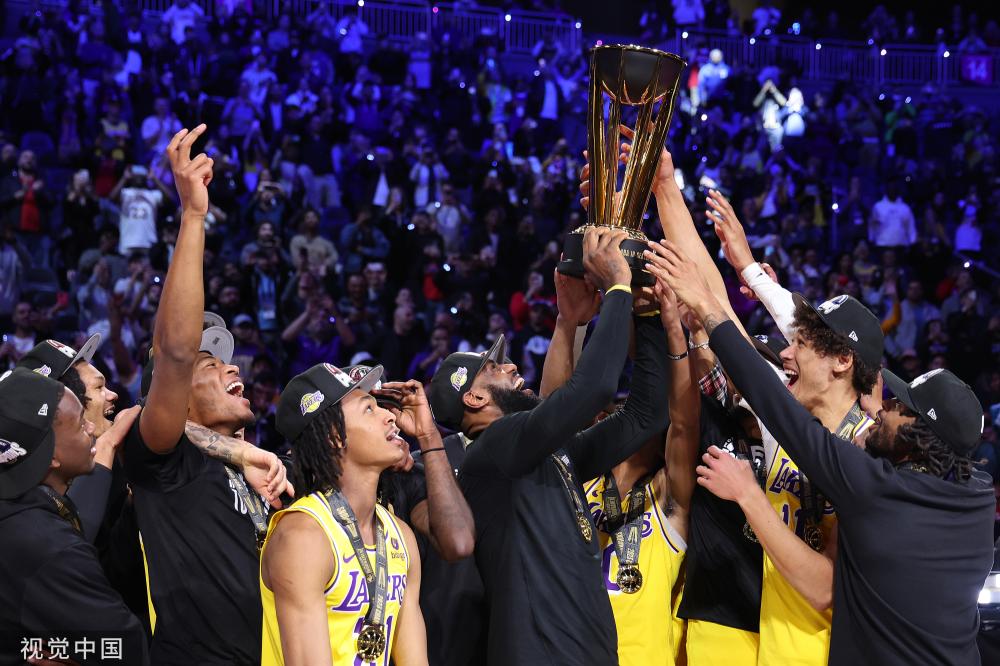 张卷发无胡 张卷发无胡