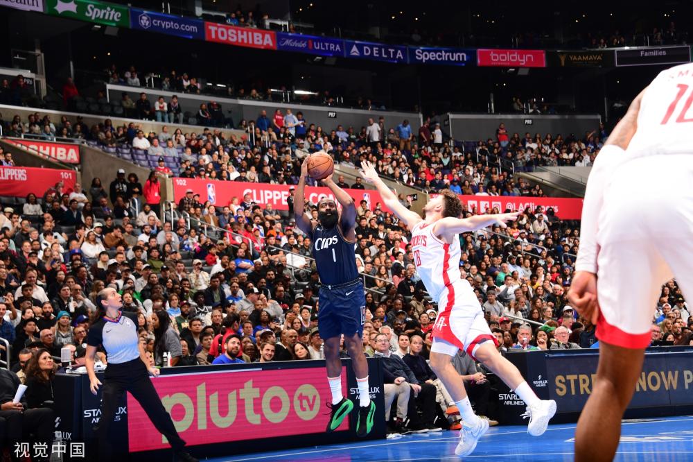 一场备受瞩 一场备受瞩