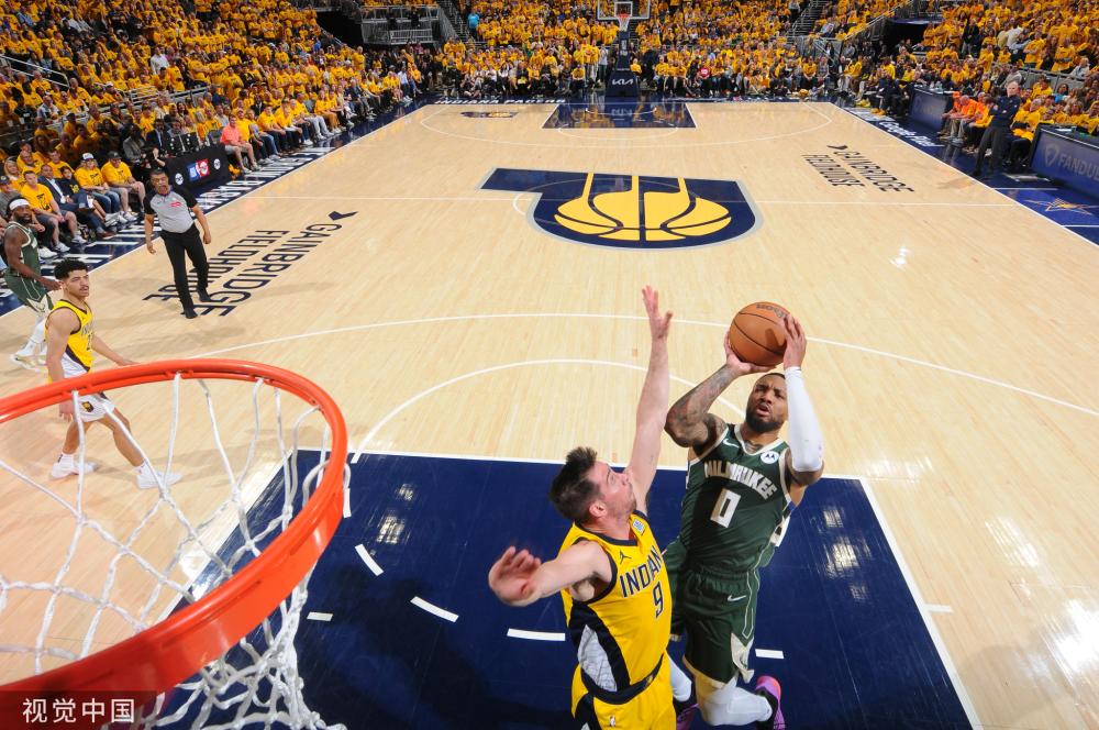 对球队怀有 对球队怀有